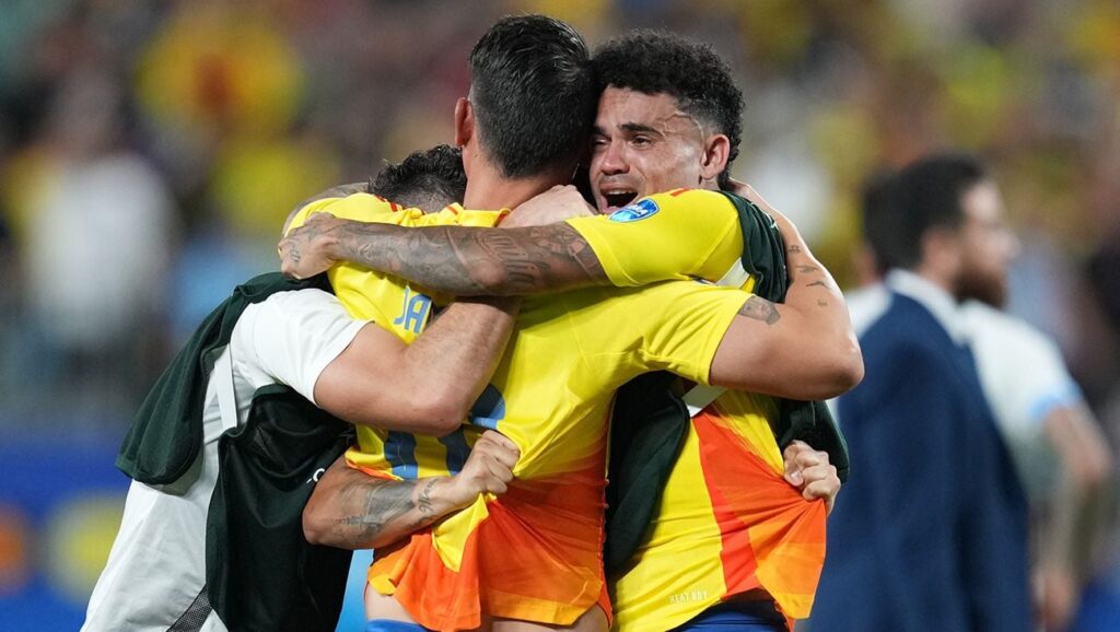 ¡A la final contra Argentina! Colombia resiste toda la 2ª parte con 10 y elimina a Uruguay (1-0)