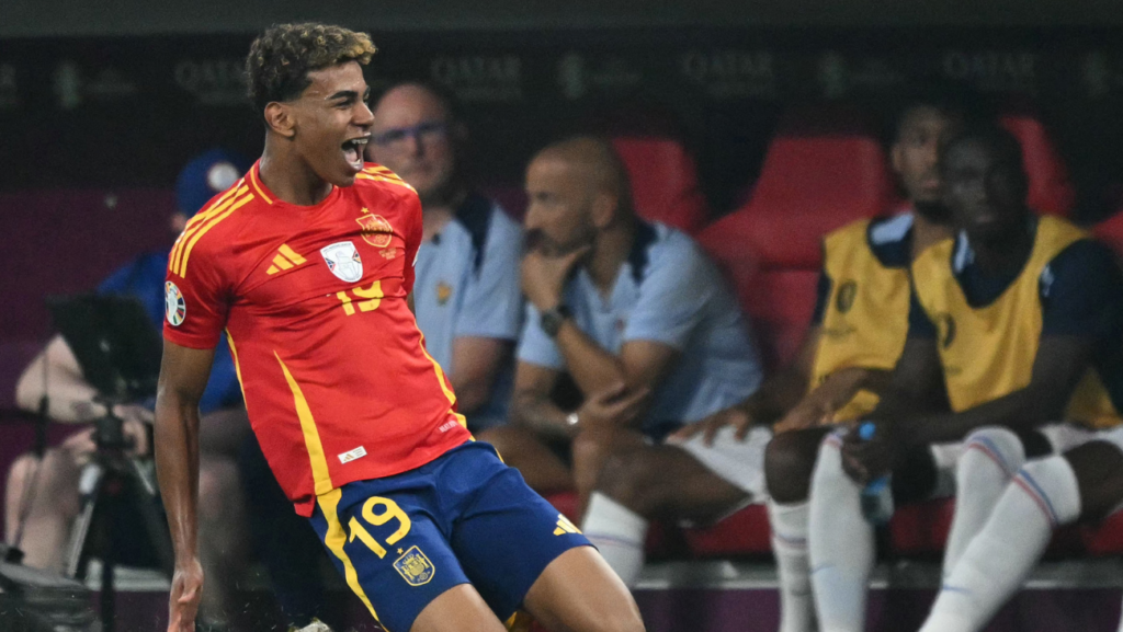 ¡Estrella mundial! Lamine Yamal sigue haciendo historia con un golazo para eliminar a Francia