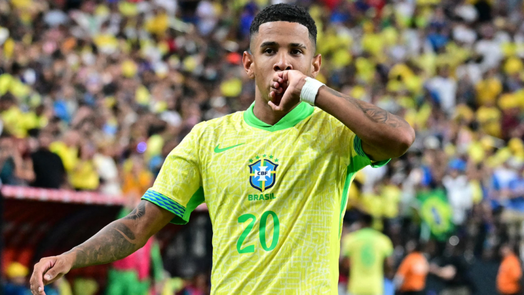 El Manchester City define el futuro de Savinho de cara a la temporada 24/25