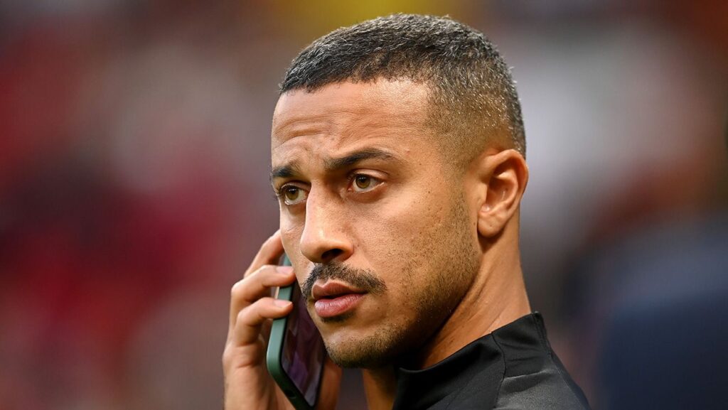 ¡OFICIAL! El FC Barcelona confirma (POR FIN) el fichaje del nuevo ayudante de Hansi Flick