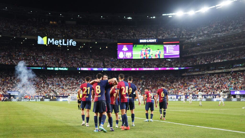 Pau Víctor lidera otro triunfo en Estados Unidos de un gran FC Barcelona ante el Real Madrid (1-2)