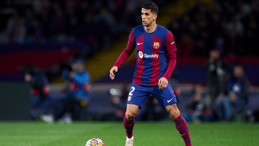 La ‘operación Cancelo’ sigue siendo más que posible para el FC Barcelona