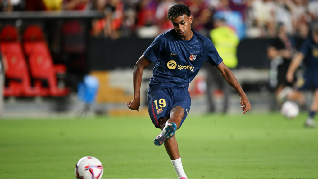 El preocupante sueldo de Lamine Yamal en el FC Barcelona