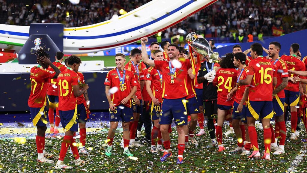 El central deseado por el Real Madrid presiona para llegar gratis al Bernabéu