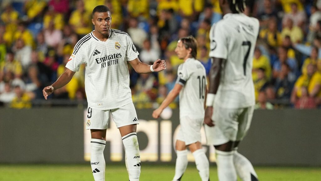 ¡El Madrid de las estrellas es un desastre! Vinicius sigue de vacaciones y Mbappé perdido