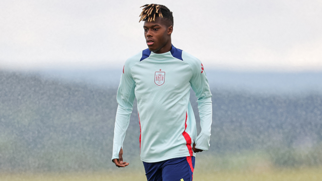 El FC Barcelona ve ‘falsa’ y ‘obligada’ la declaración de intenciones de Nico Williams