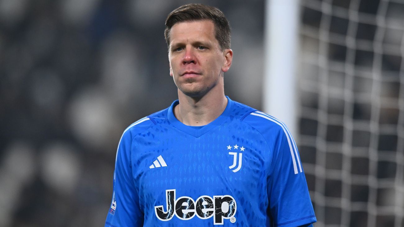 Wojciech Szczesny en un duelo entre la Juventus y el Sassuolo en la Serie A 2023-24 Wojciech Szczesny en un duelo entre la Juventus y el Sassuolo en la Serie A 2023-24