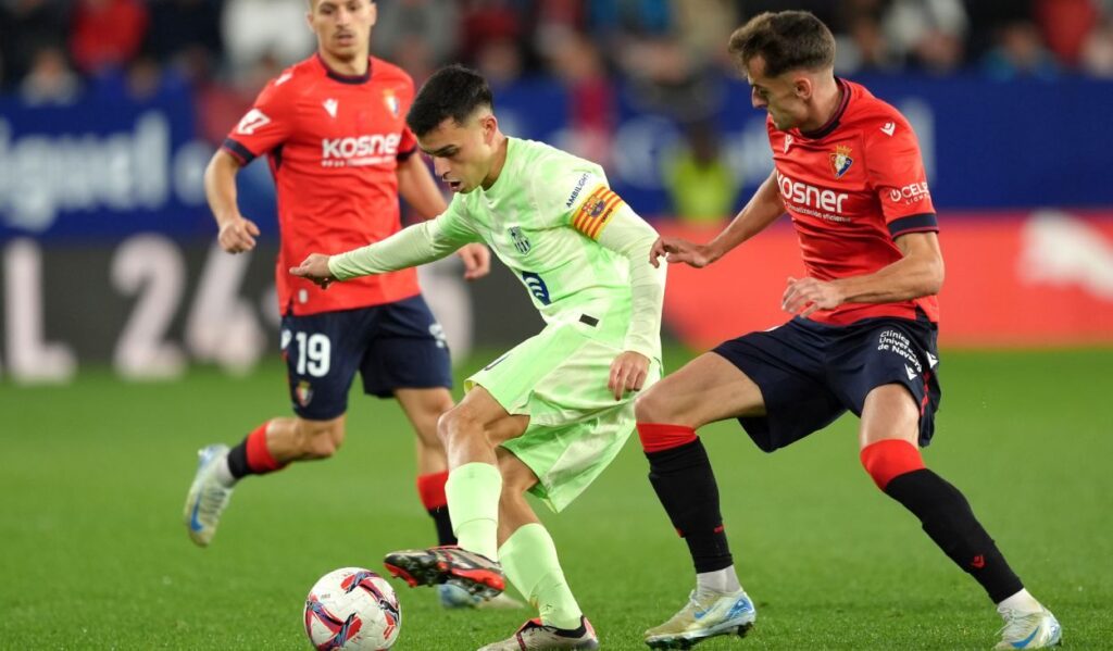 Pedri clama contra el arbitraje: «Es falta clarísima. Después hay un penalti a Lamine muy claro»