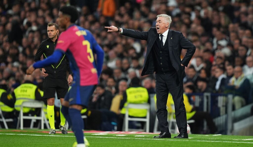 La ‘batalla’ que desató el gol de Raphinha entre Carlo Ancelotti y el banquillo del Barça