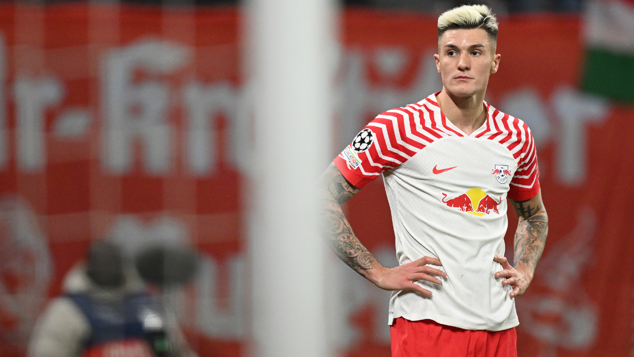 Benjamin Šeško en el duelo entre el RB Leipzig y el Real Madrid en la UEFA Champions League