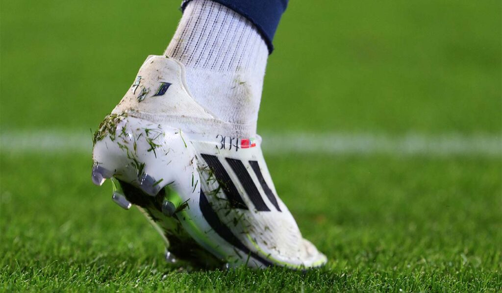 Las espectaculares botas que estrenará Lamine Yamal en el derbi catalán