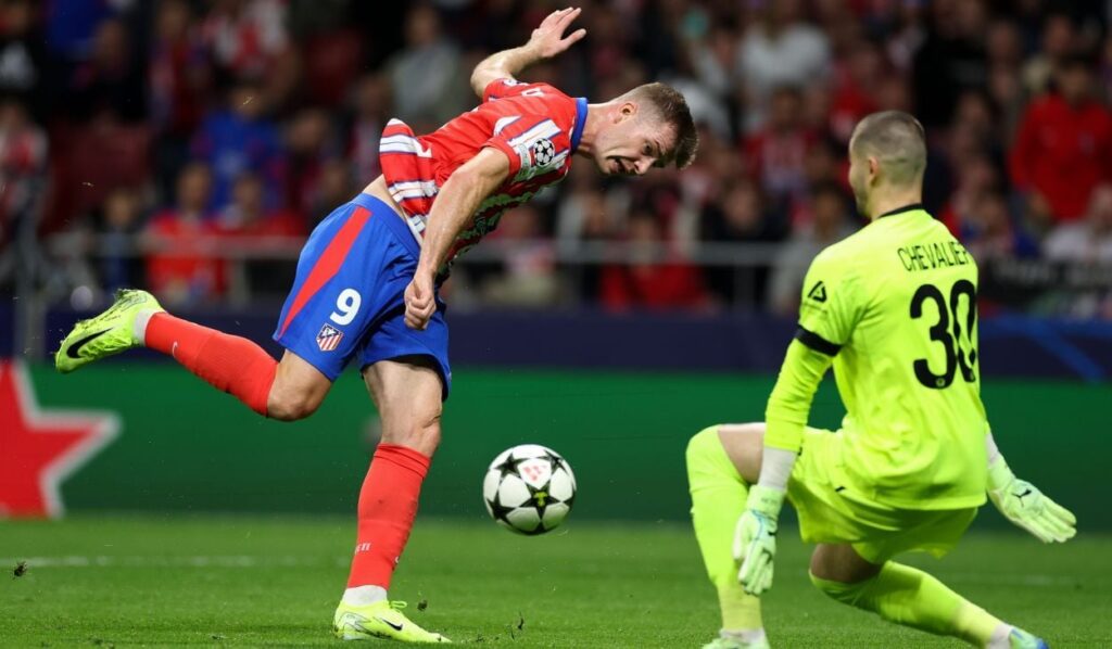 El Barça y el Real Madrid se irían a la ‘guerra’ por un portero revelación de la Champions