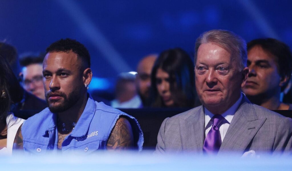 El grande de la Premier League que estaría intentando fichar a Neymar