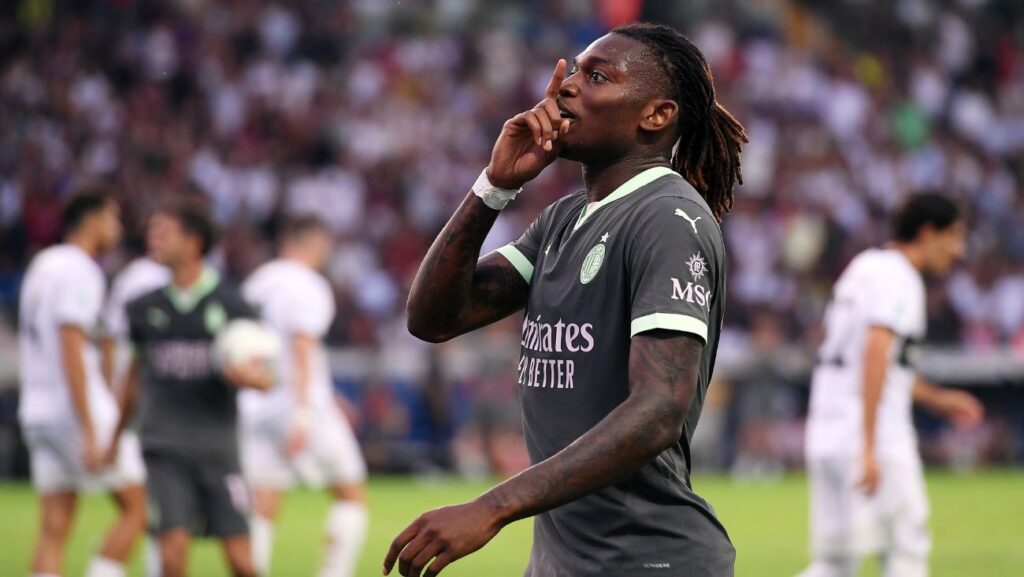 El Barcelona sigue atento a Rafael Leão como opción para reforzar el extremo izquierdo