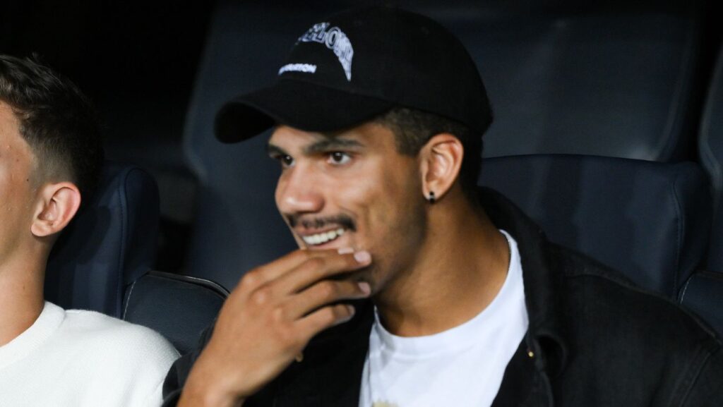 El dinero que recibirá el Barça de la FIFA por la lesión de Ronald Araújo