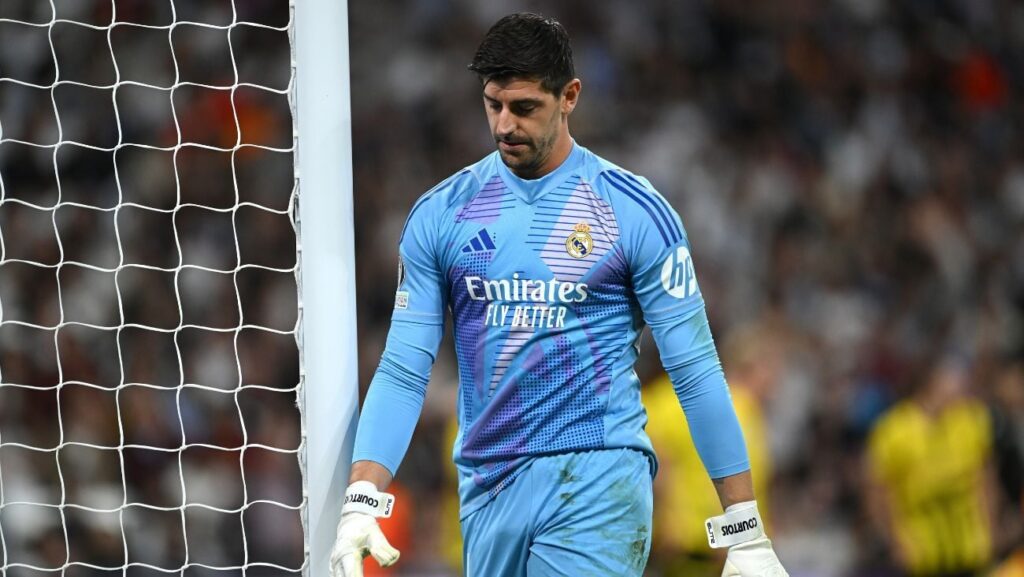 ¡Nuevo ‘KO’ para el Madrid! Courtois se lesiona y no jugará el Clásico contra el Barcelona