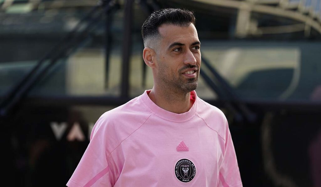 Sergio Busquets elige a su sucesor en Barcelona y aplaude la labor de Hansi Flick