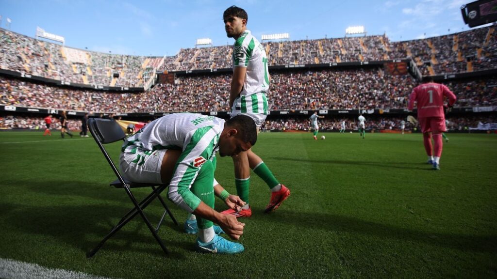 El Betis se enfrentará al Barça con seis exculés en sus filas