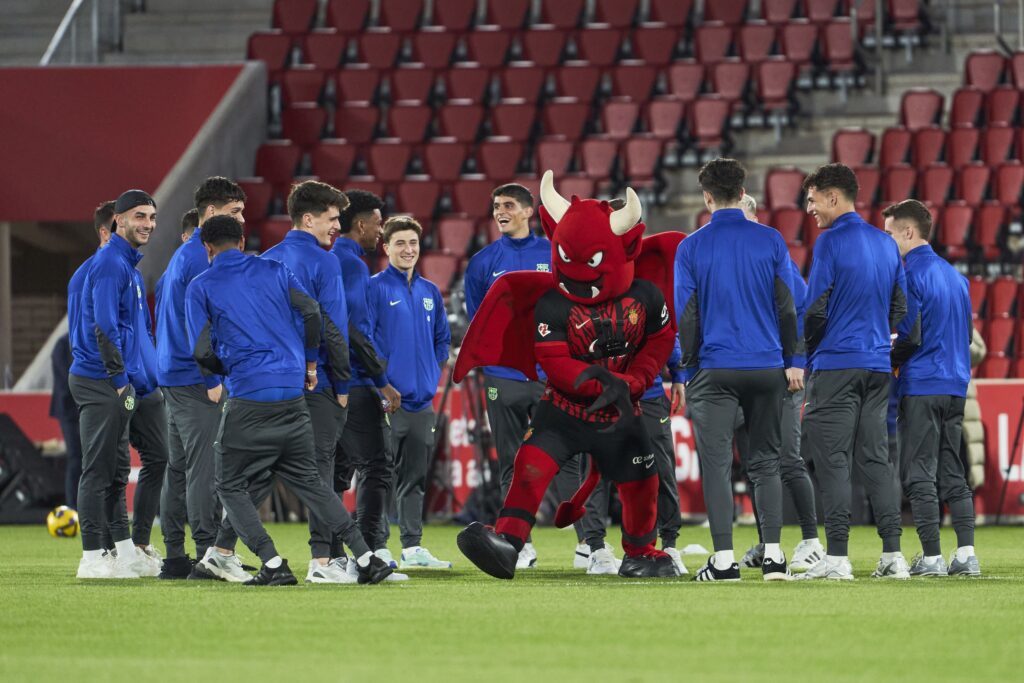 Lamine, Olmo, Casadó y Balde regresaron al once y… ¡Ferran entró por Lewandowski!