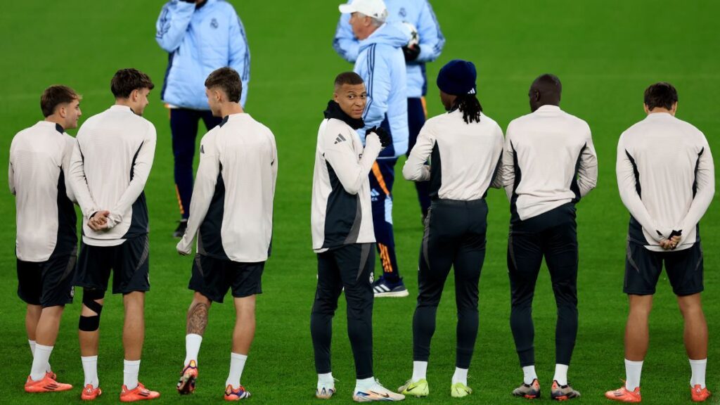 ¡Vestuario roto! ‘Guerra’ interna entre Mbappé y tres pesos pesados del Real Madrid