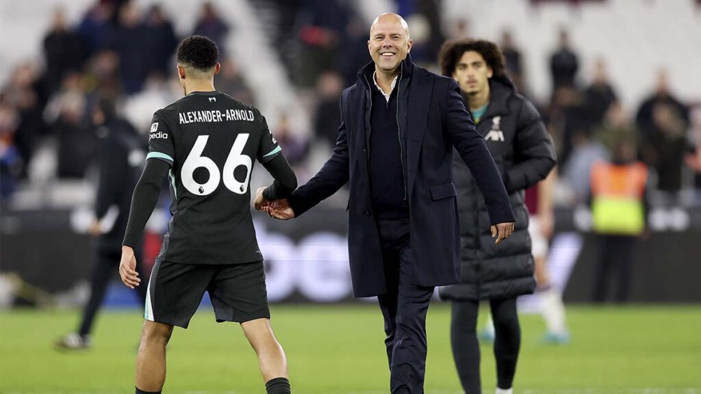 Alexander-Arnold no se mueve: el Liverpool frustra al Real Madrid