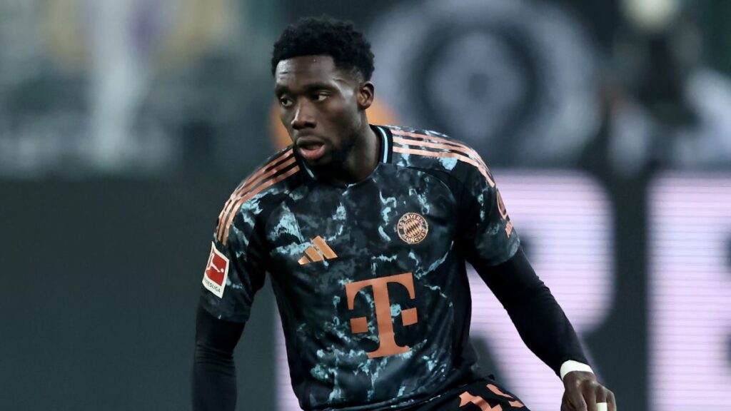 Real Madrid y Barça no se rinden: el sueño de fichar a Alphonso Davies sigue