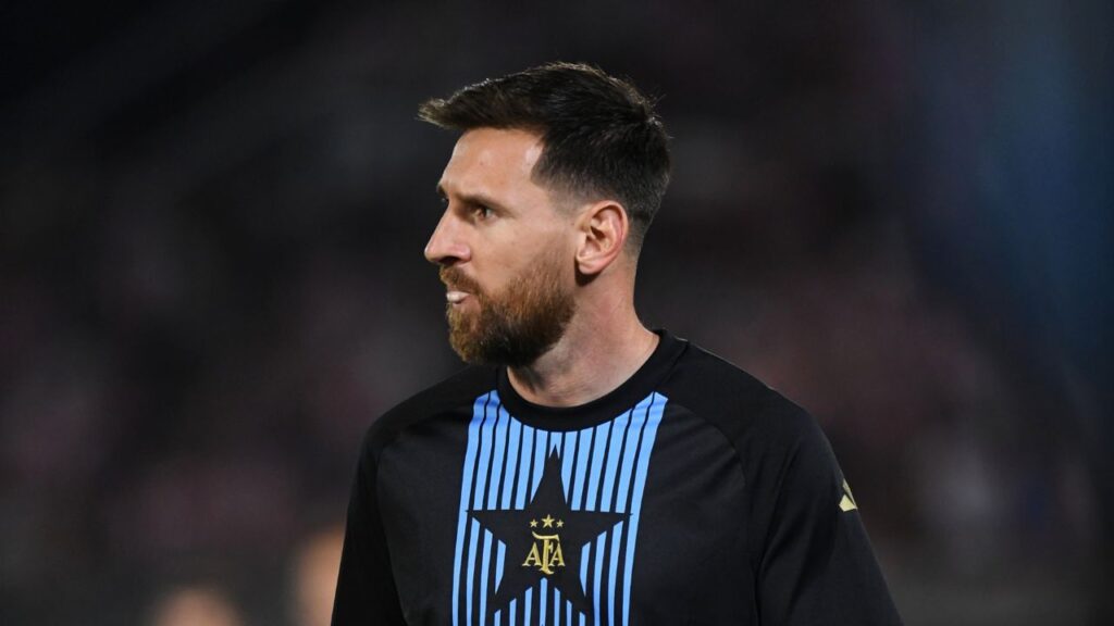 Messi quiere volver a vivir en Barcelona, ¿tendría encaje en los planes de Flick?