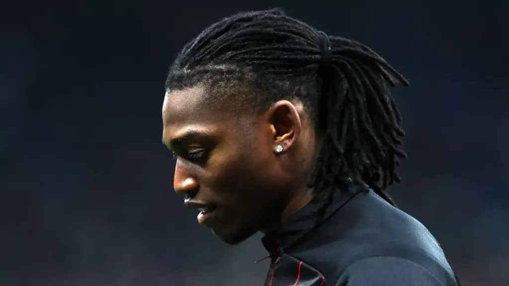 Rafael Leao se aleja del FC Barcelona: el motivo que lo complica todo