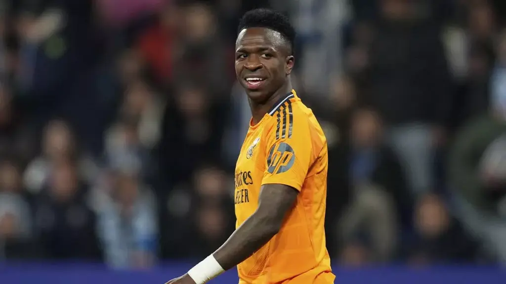 La sorprendente postura de Vinicius: ¿se aleja del Real Madrid para jugar en Arabia?