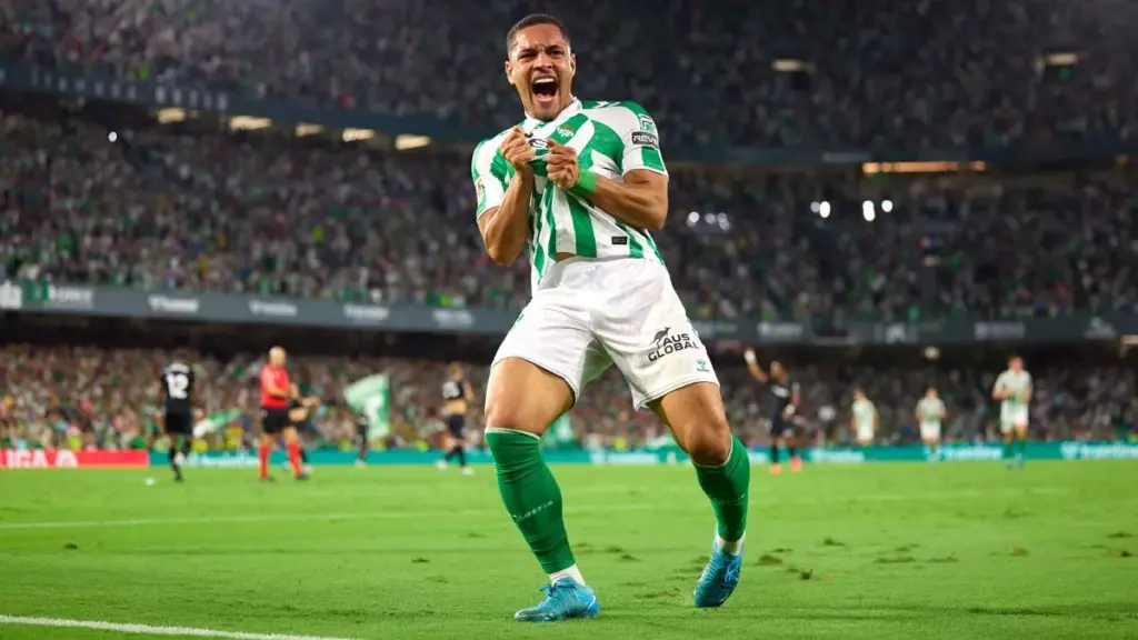 ¡El Palmeiras sigue decidido a fichar a Vitor Roque este mes de febrero!