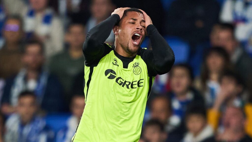 Nuevo giro en el ‘caso Vitor Roque’: Barça y Betis conversan sobre la situación de ‘Tigrinho’