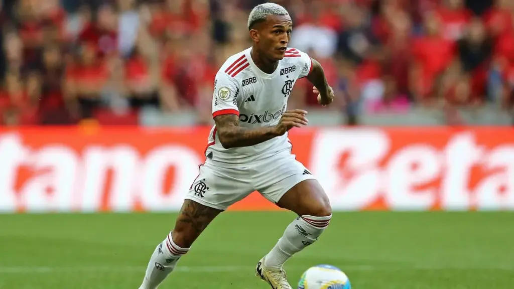 Wesley, la nueva ‘joya’ del Flamengo que ‘tantea’ el FC Barcelona para reforzar el lateral derecho