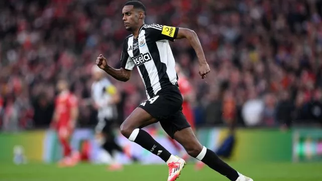 ¡Alerta, Barça! El Newcastle, decidido a no escuchar ninguna oferta por Alexander Isak este verano