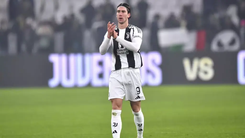 El plan de la Juventus con Vlahovic para enviarle ¿rumbo a Barcelona?