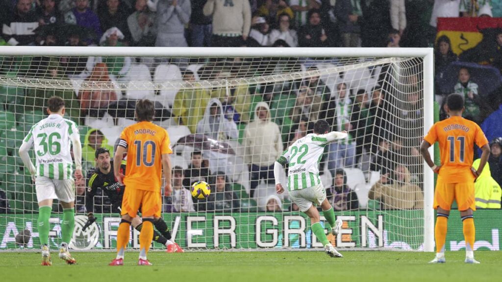 Betis 2-1 Real Madrid: ¡Golpe a LaLiga en el Benito Villamarín y el Barça puede escaparse!