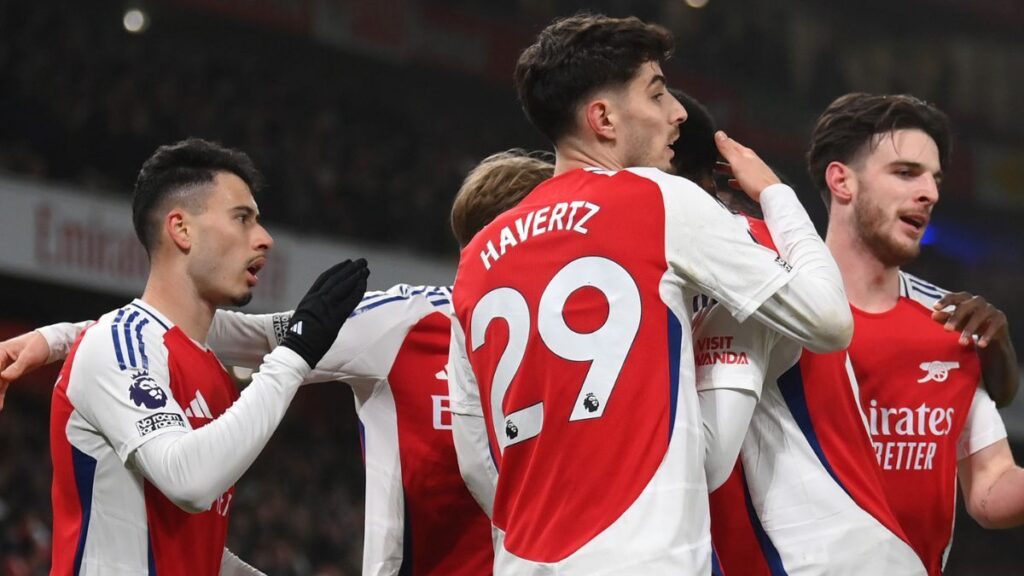 El FC Barcelona no descarta hacer una oferta para fichar a este delantero del Arsenal