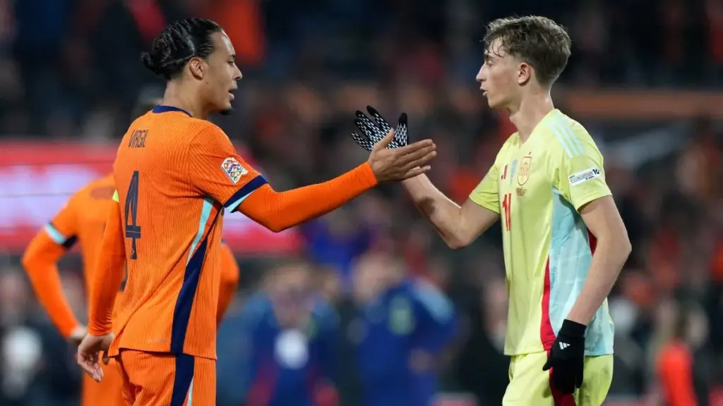 FC Barcelona – Real Madrid: la batalla por Dean Huijsen está servida