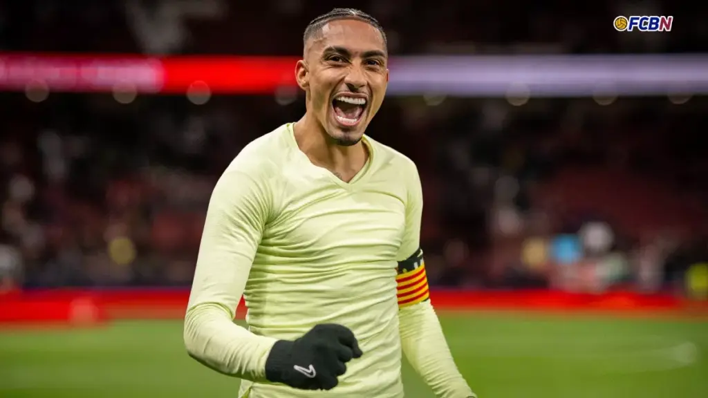 Raphinha sigue brillando: otra asistencia para seguir soñando con el Balón de Oro