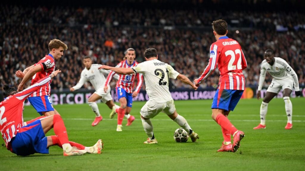 CHAMPIONS: Un gol en fuera de juego salva al Real Madrid de un ‘papelón’ ante el Atlético (2-1)