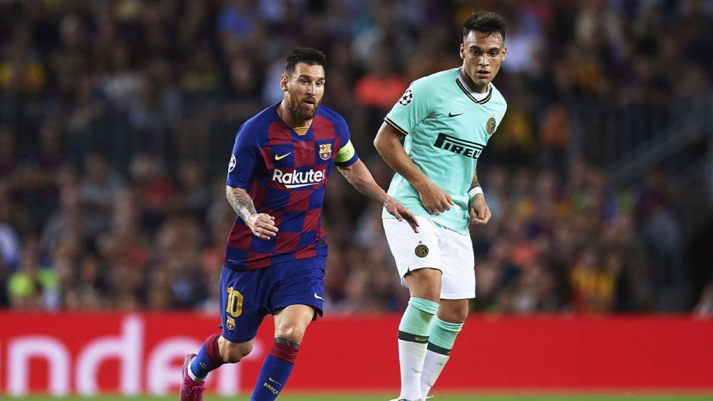 Lautaro Martínez y Leo Messi, durante un Barça-Inter en 2019