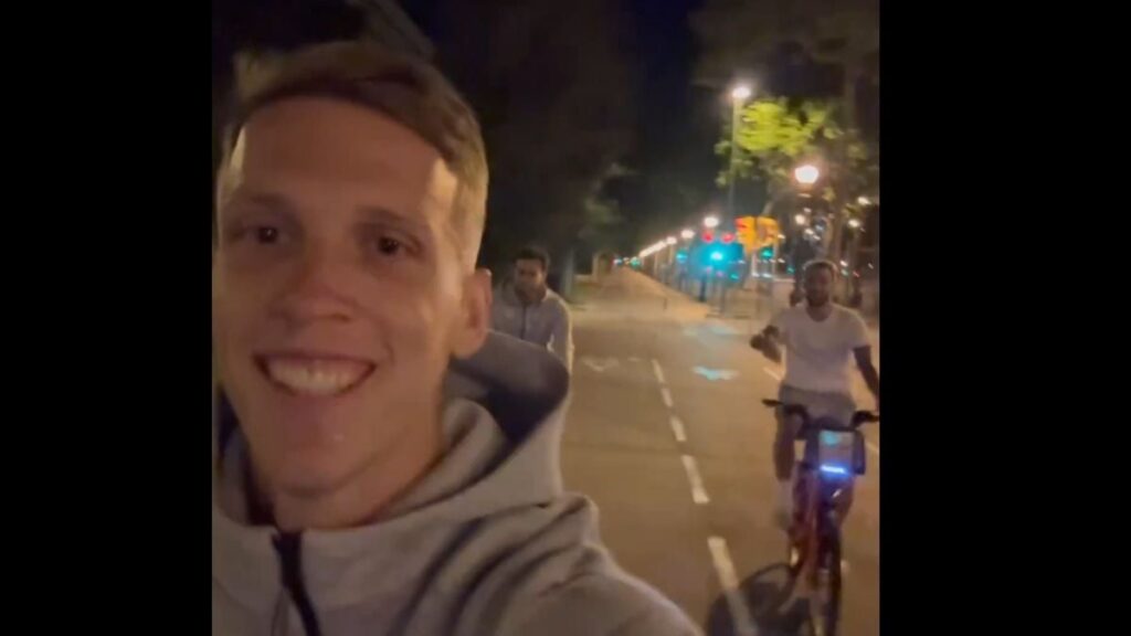Barcelona campeón: el detalle viral de Dani Olmo y compañía con Ferran Torres