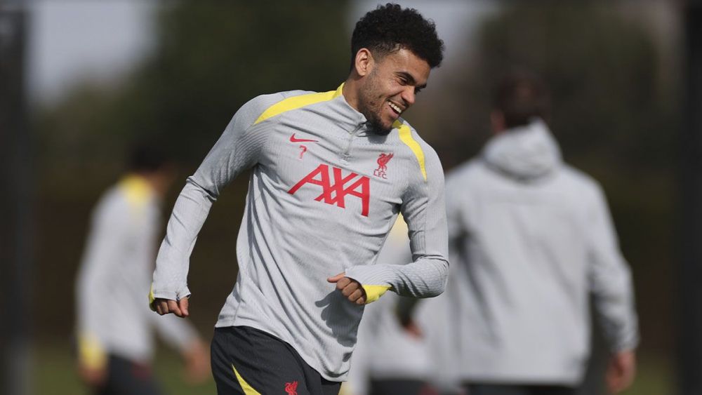 Luis Díaz, en un entrenamiento con el Liverpool