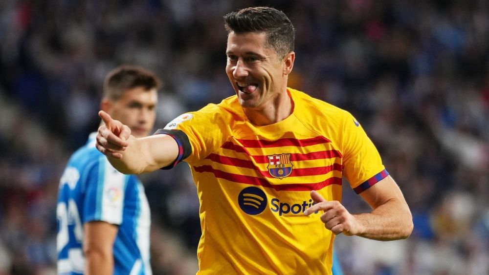 Robert Lewandowski el día en el que le convirtió un doblete al RCD Espanyol con el FC Barcelona en LaLiga EA Sports
