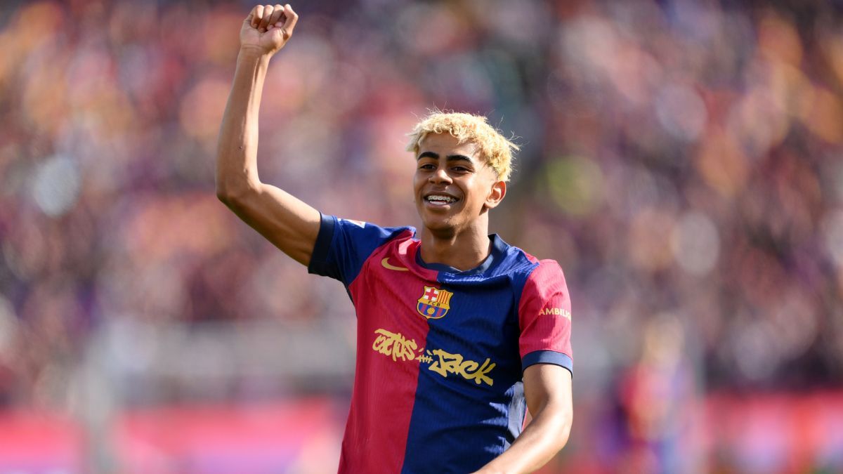 Lamine Yamal en el duelo entre el FC Barcelona y el Real Madrid en LaLiga EA Sports 2024/25