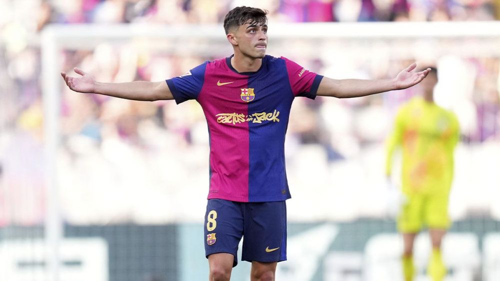 Pedri, durante el Clásico contra el Real Madrid (4-3)
