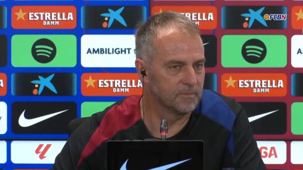 Flick avisa a sus jugadores antes del Barça–Villarreal