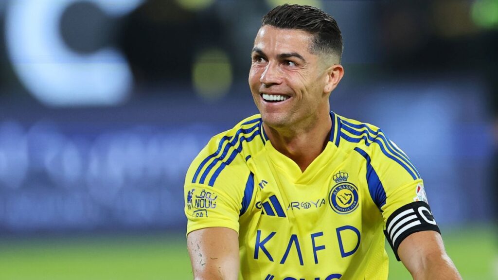 Cristiano Ronaldo extiende su contrato con Al Nassr por dos años más