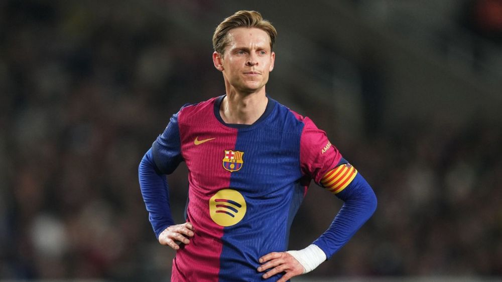 Frenkie de Jong en el duelo entre el FC Barcelona y el Rayo Vallecano en LaLiga EA Sports 2024-25