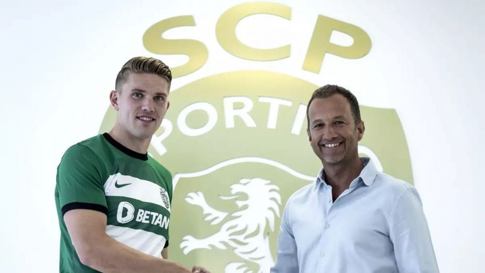 Viktor Gyökeres y el presidente del Sporting CP, Frederico Varandas