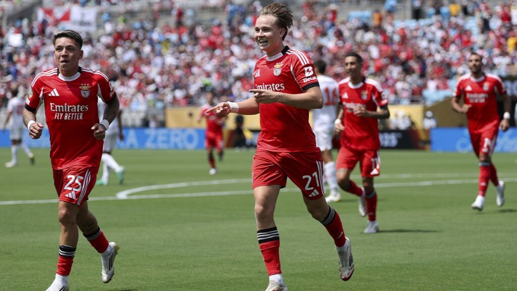 El Benfica sorprende al Bayern: Boca Juniors, eliminado